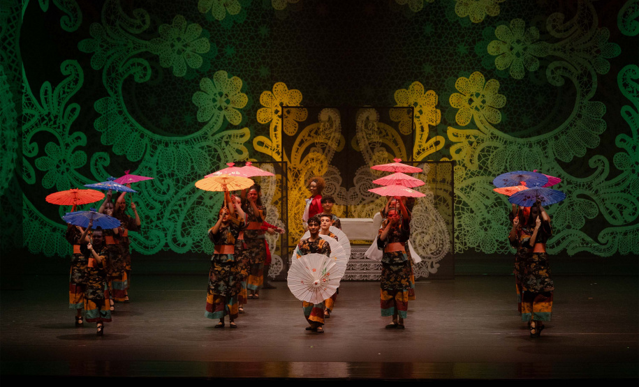 Teatro Guaíra será palco da abertura oficial do Natal de Curitiba 2025