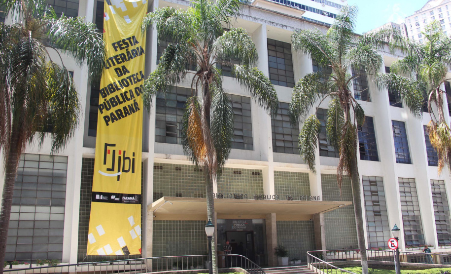 Biblioteca Pública do Paraná promove a 8ª edição da Flibi no início de dezembro