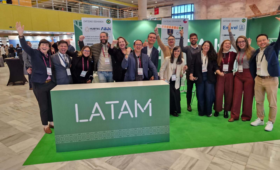 Paraná debate compras públicas no exterior