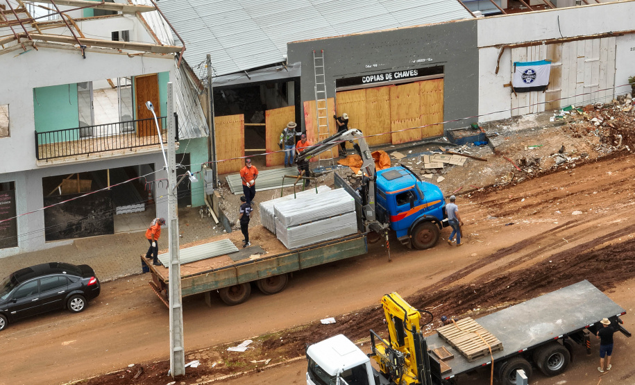 Estado reforça pedido por materiais de construção para avançar os trabalhos em Rio Bonito do Iguaçu