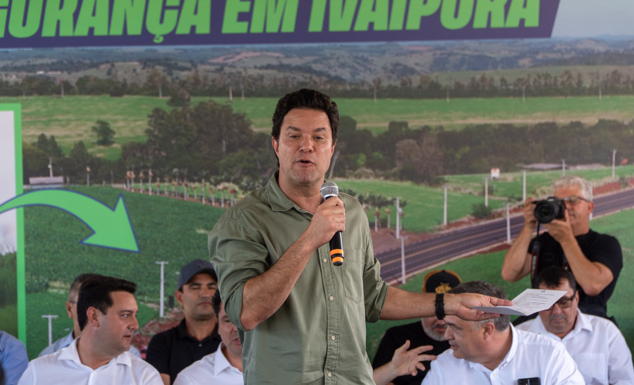GOVERNADOR RODOVIA ANÚNCIO OBRAS