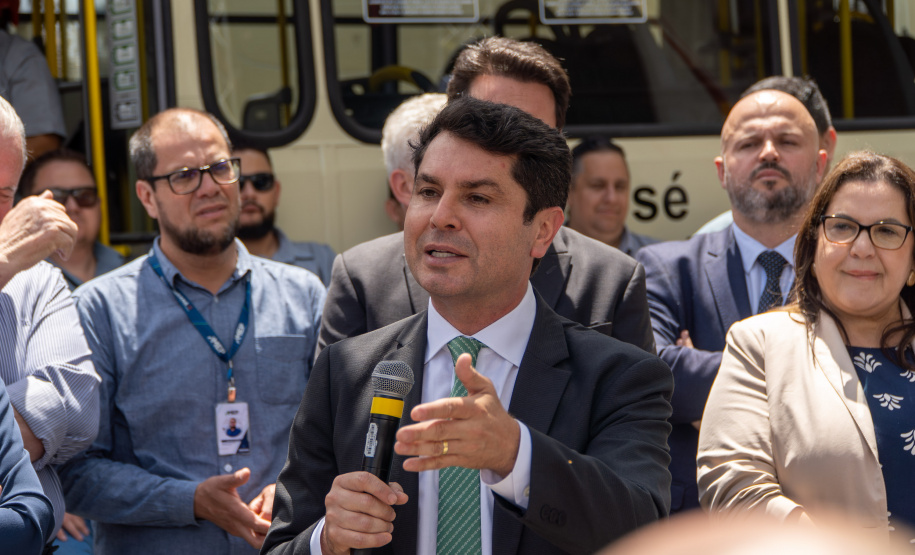 AMEP - ENTREGA DE ÔNIBUS