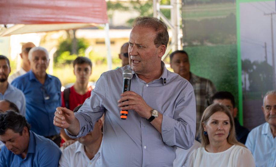 GOVERNADOR RODOVIA ANÚNCIO OBRAS