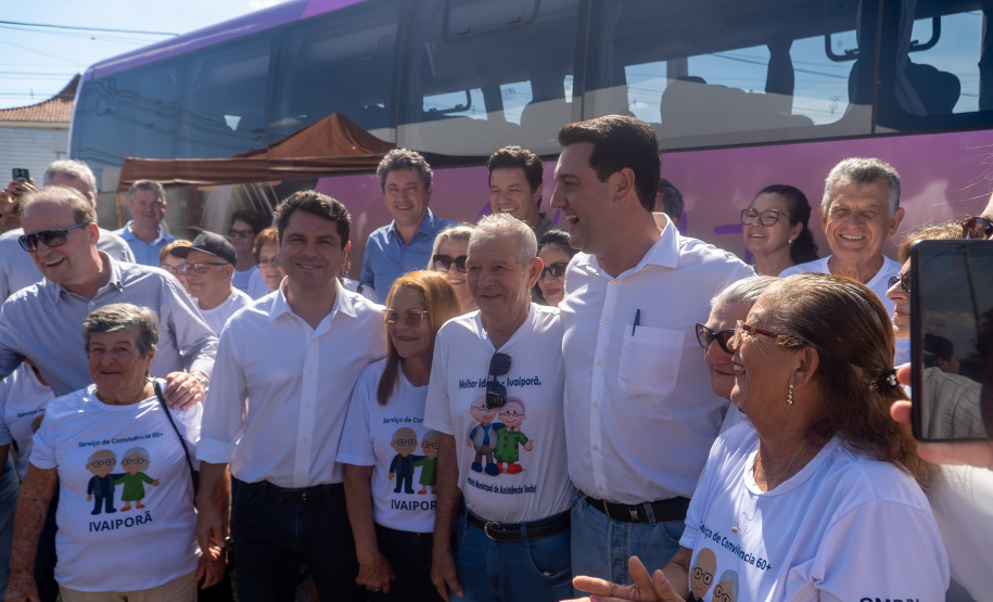 GOVERNADOR RODOVIA ANÚNCIO OBRAS