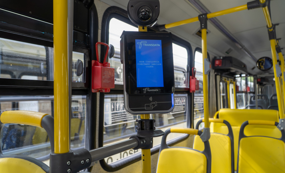 AMEP - ENTREGA DE ÔNIBUS