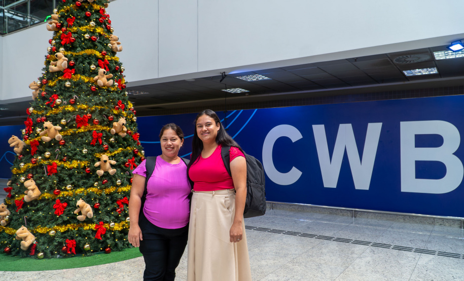 Embarque de produtoras de seda para a França