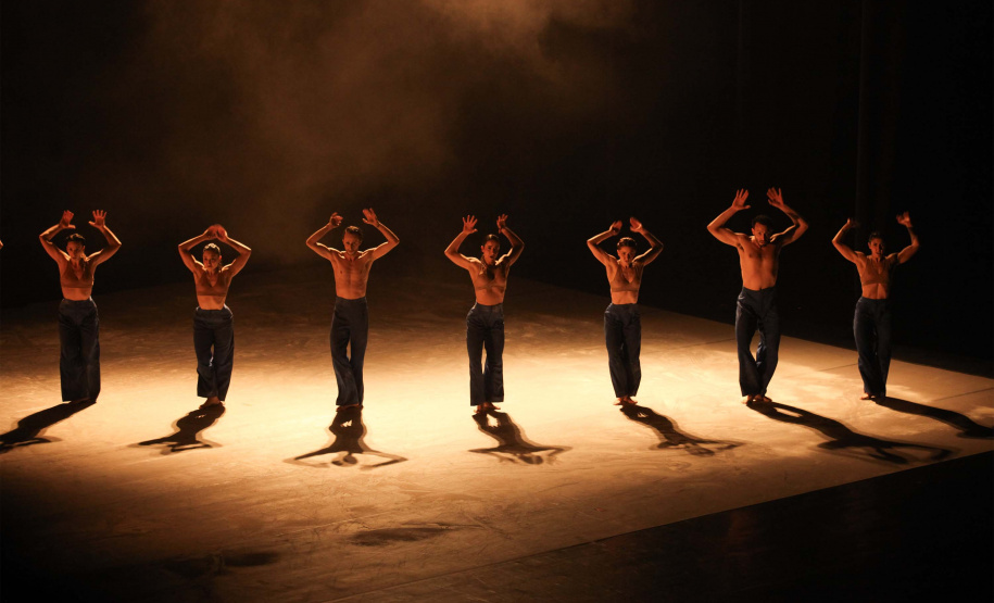 Indicada ao APCA, “Contraponto” reúne mais de 4 mil espectadores no Guairão