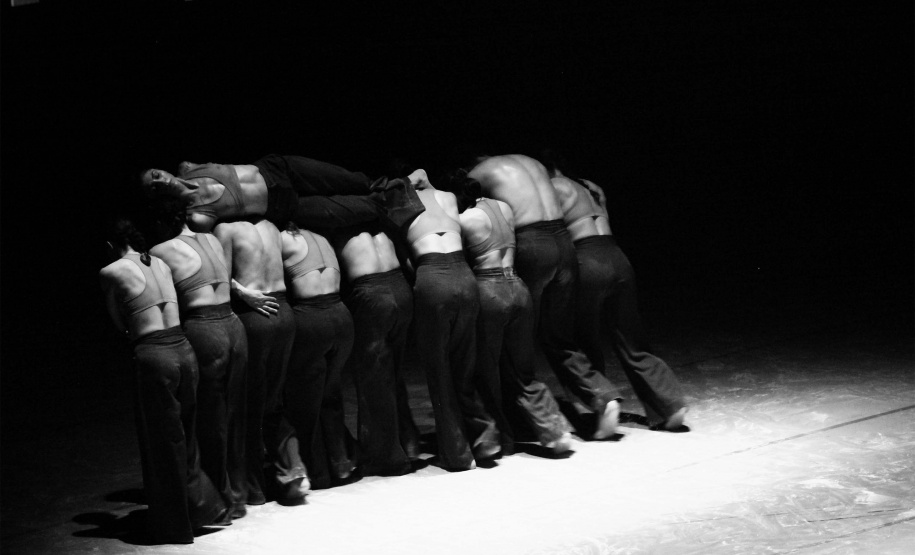 Indicada ao APCA, “Contraponto” reúne mais de 4 mil espectadores no Guairão