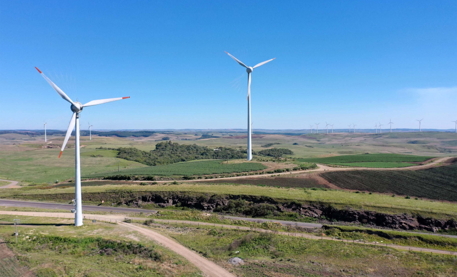 Investimentos públicos e privados ampliam e diversificam matriz energética limpa do Paraná