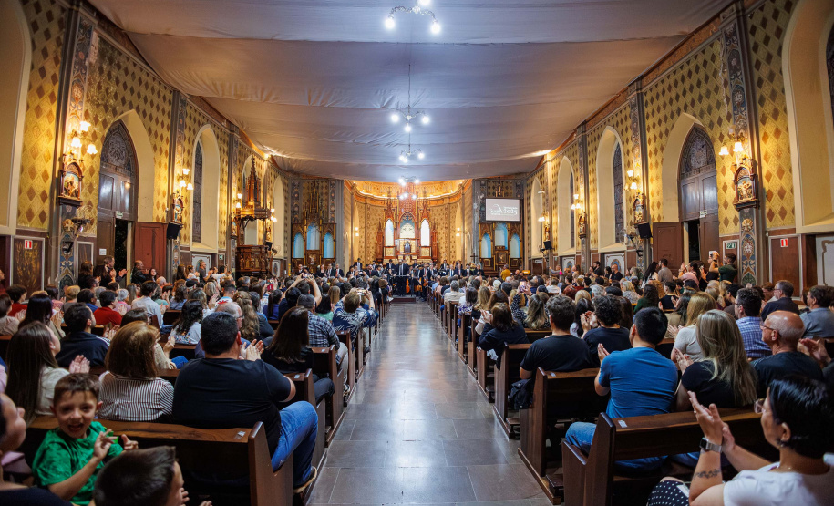 Concerto da Orquestra Sinfônica do Paraná encerra projeto "Guaíra para Todos" em Campo Largo com mais de 500 pessoas