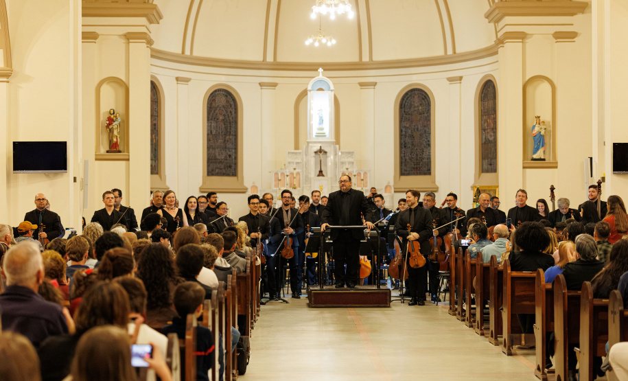 Lapa lota concerto gratuito da Orquestra Sinfônica do Paraná; próxima apresentação será em Campo Largo