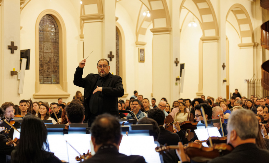 Lapa lota concerto gratuito da Orquestra Sinfônica do Paraná; próxima apresentação será em Campo Largo
