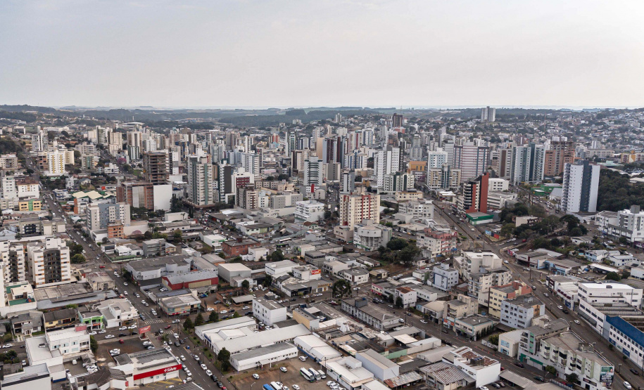 Municípios paranaenses receberão guia para auxilia na transição da Reforma Tributária