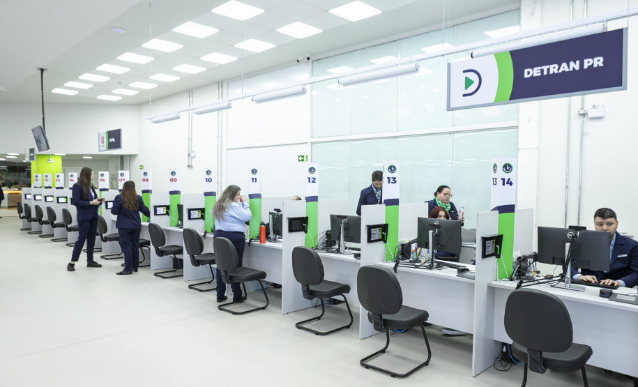 Ratinho Junior inaugura Poupatempo de Maringá; unidades já fizeram 45 mil atendimentos