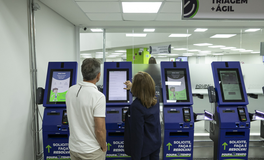 Ratinho Junior inaugura Poupatempo de Maringá; unidades já fizeram 45 mil atendimentos