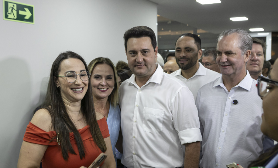 Ratinho Junior inaugura Poupatempo de Maringá; unidades já fizeram 45 mil atendimentos