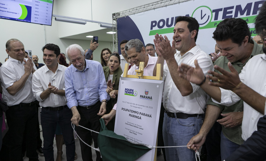 Ratinho Junior inaugura Poupatempo de Maringá; unidades já fizeram 45 mil atendimentos