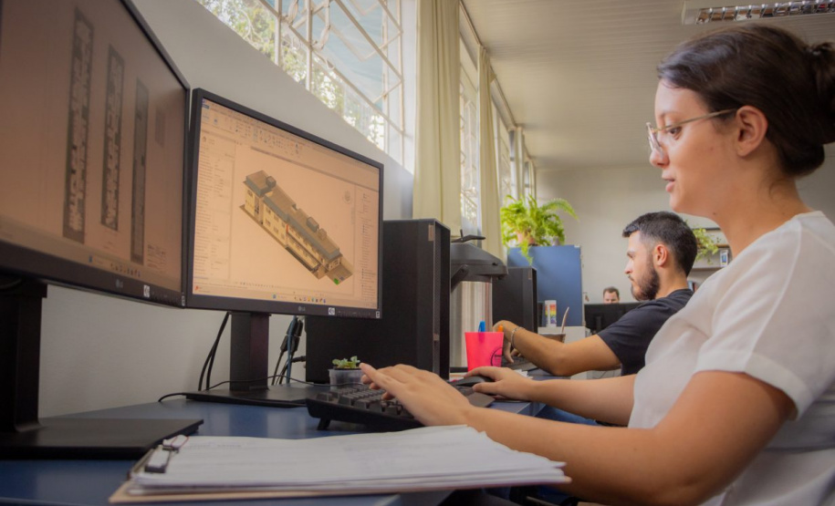 Paraná incentiva o fomento à pesquisa com bolsas que cobrem toda a trajetória acadêmica e profissional
