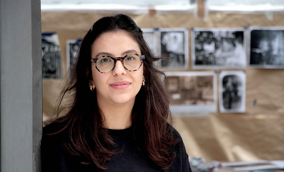 Entre o real e o fantástico: Laura Ridolfi é nova residente artística no Museu Casa Alfredo Andersen