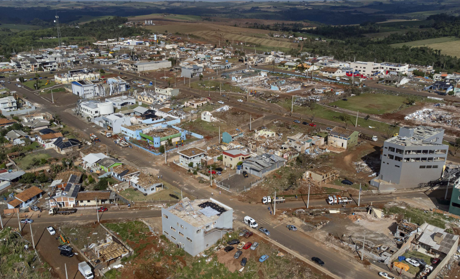 GOV MIL POR FAMÍLIA