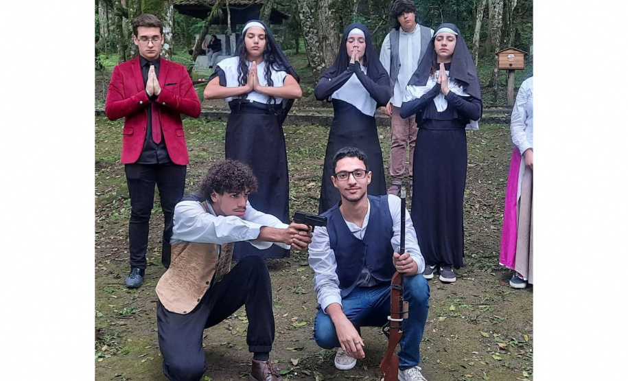 -Educação em cena: mostra de curtas-metragens valoriza a criatividade de estudantes de Colombo