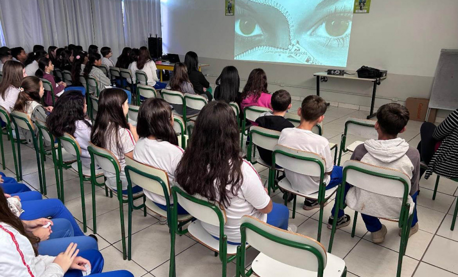 Festival estudantil de cinema ajuda a reduzir bullying em colégio estadual de Coronel Vivida