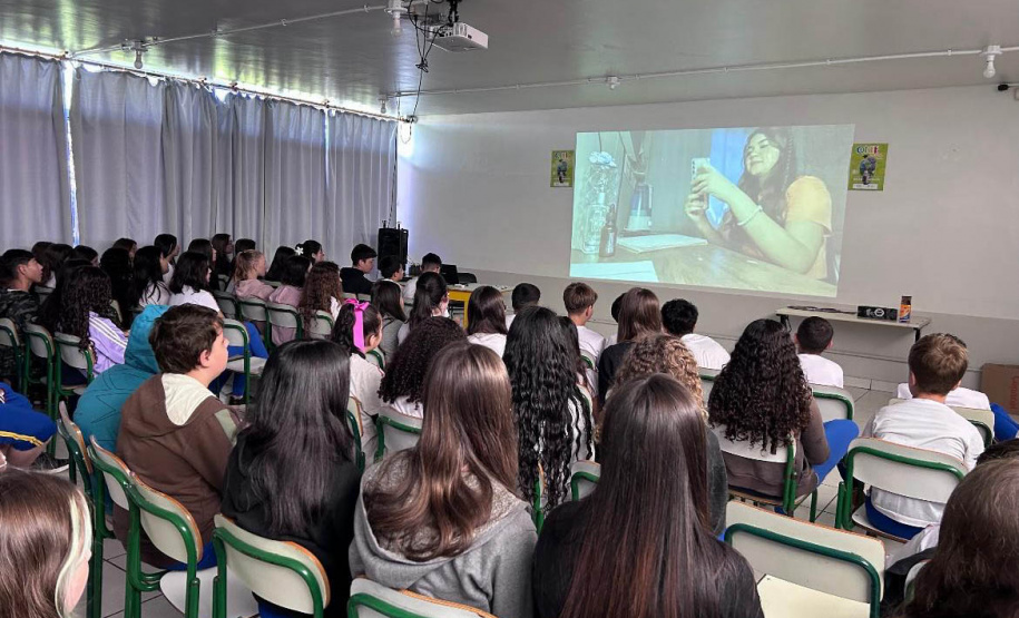 Festival estudantil de cinema ajuda a reduzir bullying em colégio estadual de Coronel Vivida