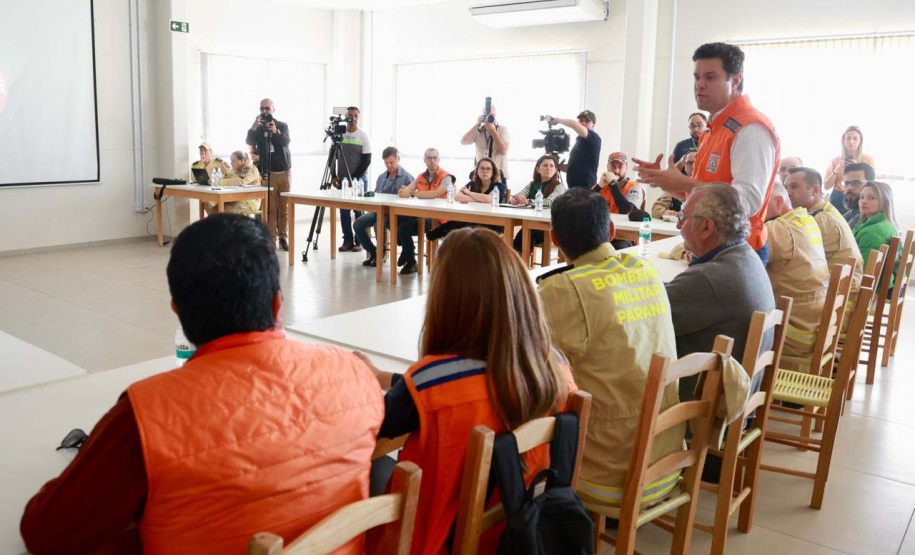 Governo do Estado define próximas ações para reconstrução de Rio Bonito do Iguaçu