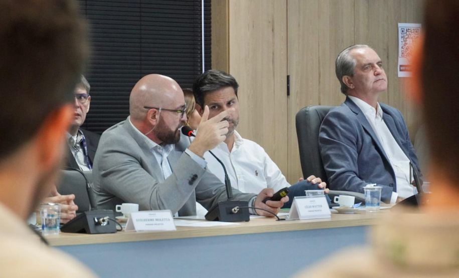 SEPL - Governo do Paraná instalará usinas de geração de energia solar para promover sustentabilidade e reduzir custos públicos