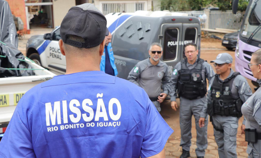 Carrinhos de mão produzidos por custodiados de Piraquara já estão sendo utilizados na reconstrução de Rio Bonito do Iguaçu