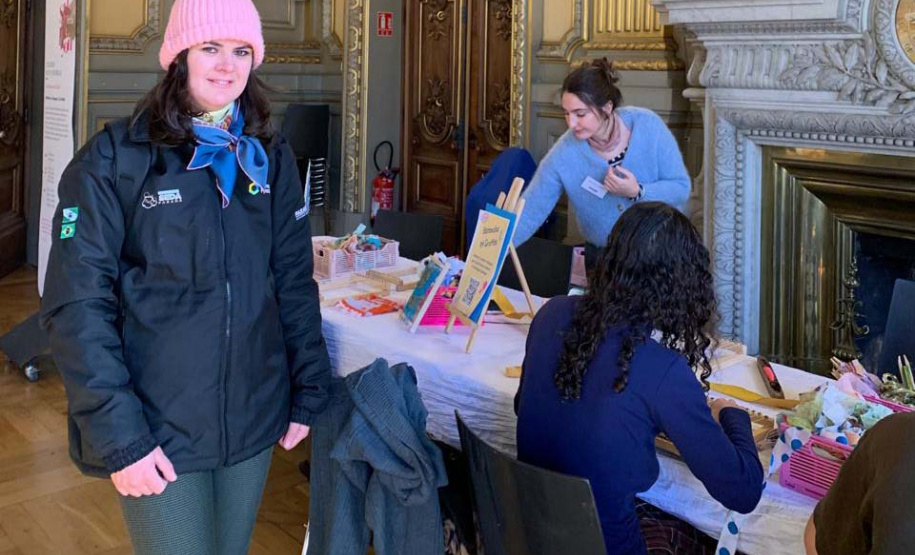 Sericicultoras do Paraná são destaque em três dias de imersão na Feira Silk in Lyon, na França