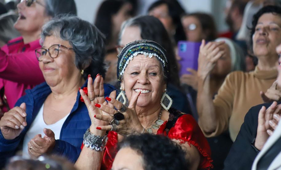 II Encontro Estadual de Gestores de Políticas do Cuidado, no Palácio Iguaçu.