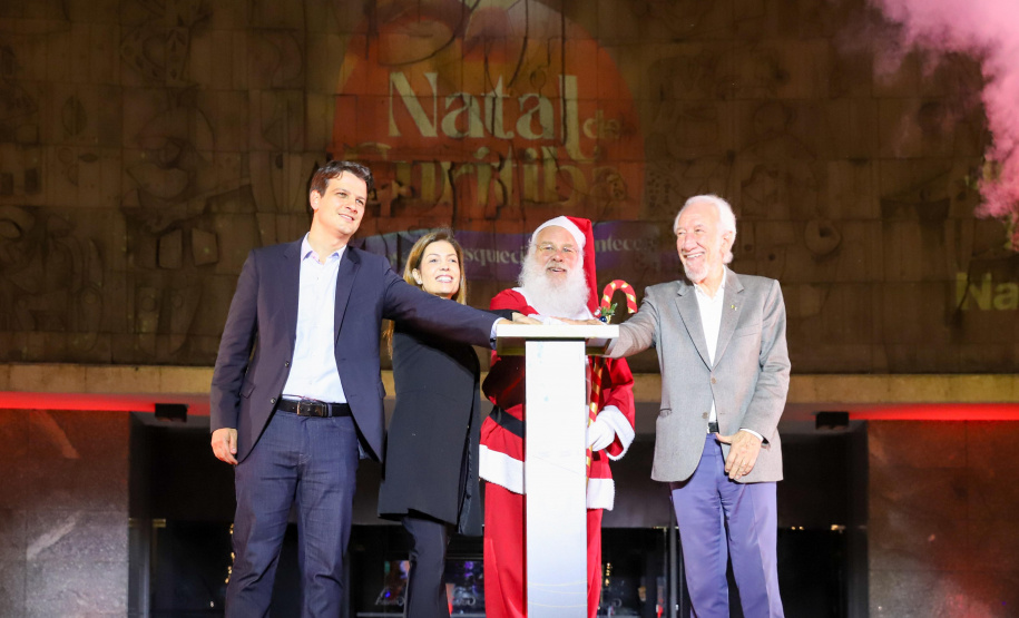 Abertura do Natal de 2025 em Curitiba