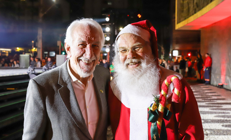 Abertura do Natal de 2025 em Curitiba