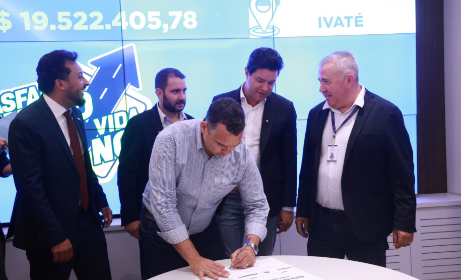 Governo autoriza mais R$ 145 milhões para pavimentações em todas as regiões do Estado