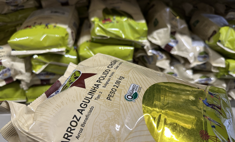 SEED - Orgânicos ganham espaço na alimentação escolar e chegam a 5 mil toneladas no Paraná