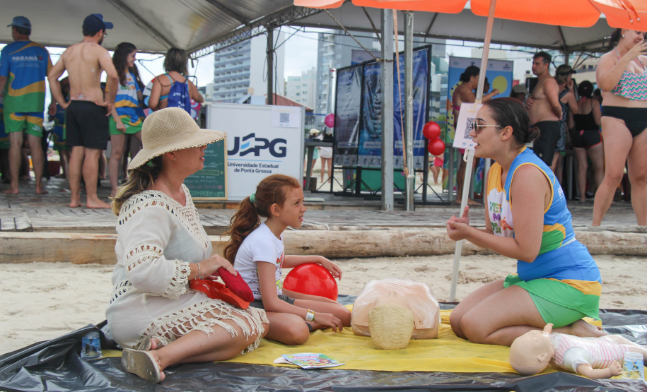 SETI -Universidades estaduais levam projetos de ciência, tecnologia e saúde ao Verão Maior Paraná 2026
