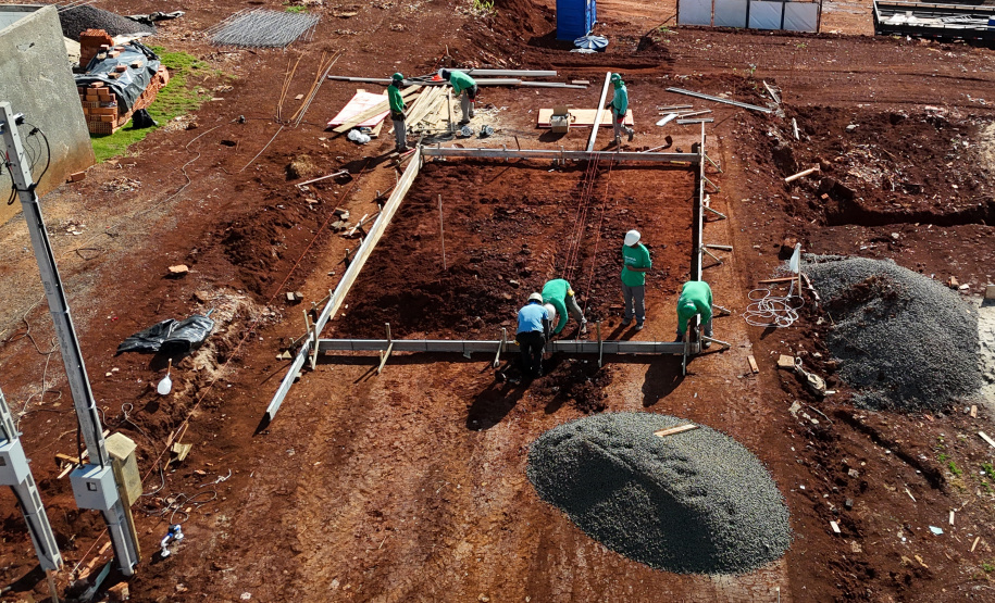 Estado começa a construir novas casas para as famílias mais afetadas pelo tornado em Rio Bonito do Iguaçu