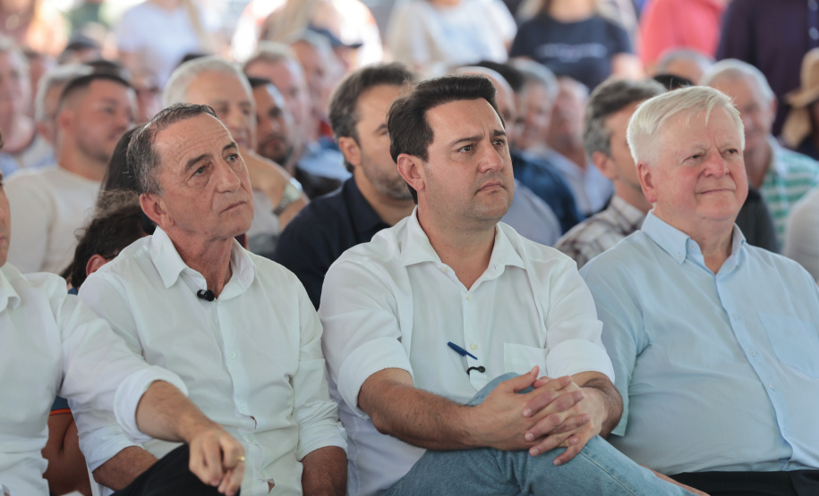 Governo libera mais de R$ 60 milhões para pavimentação de estradas rurais no Oeste do Paraná