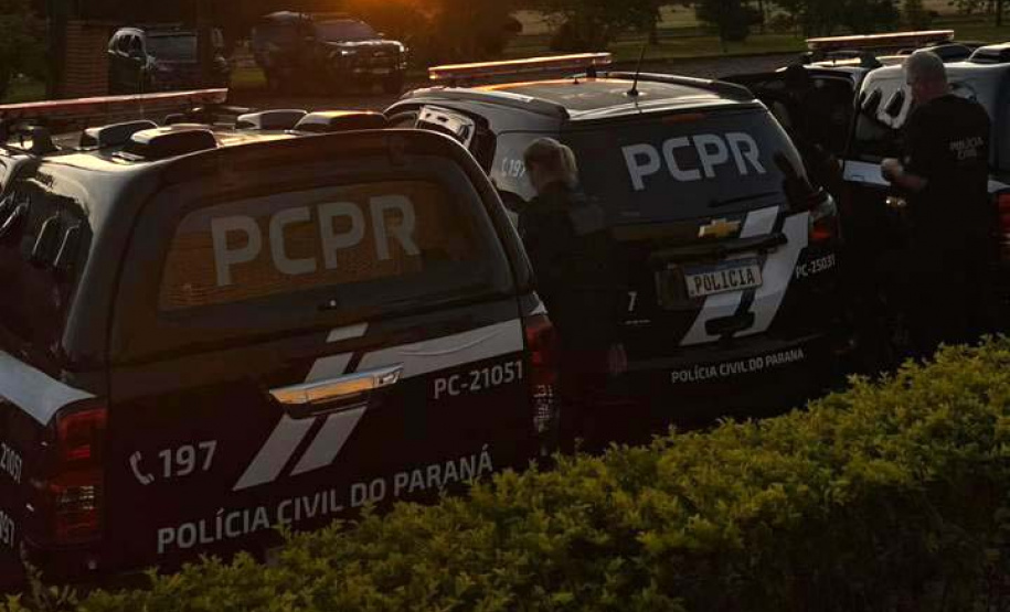PCPR prende 56 pessoas durante megaoperação contra organização criminosa no Paraná