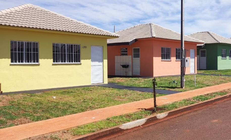 COHAPAR - Entrega Resid. Nelson de Vidis em Alvorada do Sul