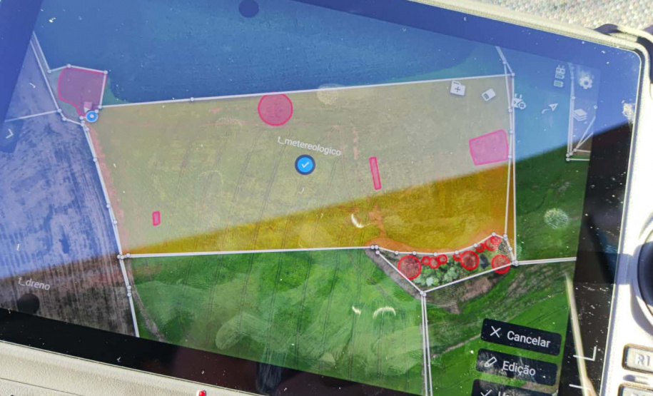 Investimento do Estado em drones impulsiona aprendizado nos colégios agrícolas do Paraná