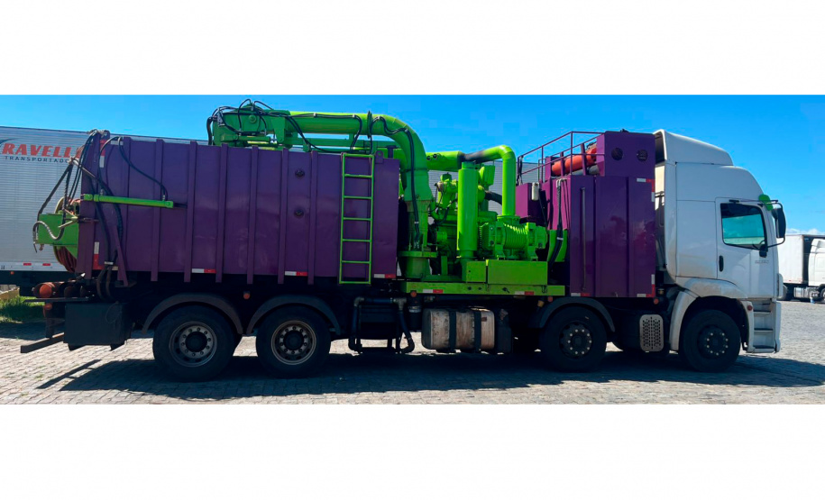 Sanepar investe R$ 1,4 milhão na limpeza de galerias de água de chuva para proteger as praias