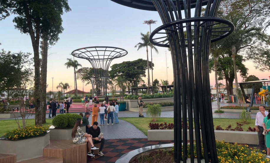 Nove praças públicas têm construção e revitalização avançadas pela pasta de Cidades