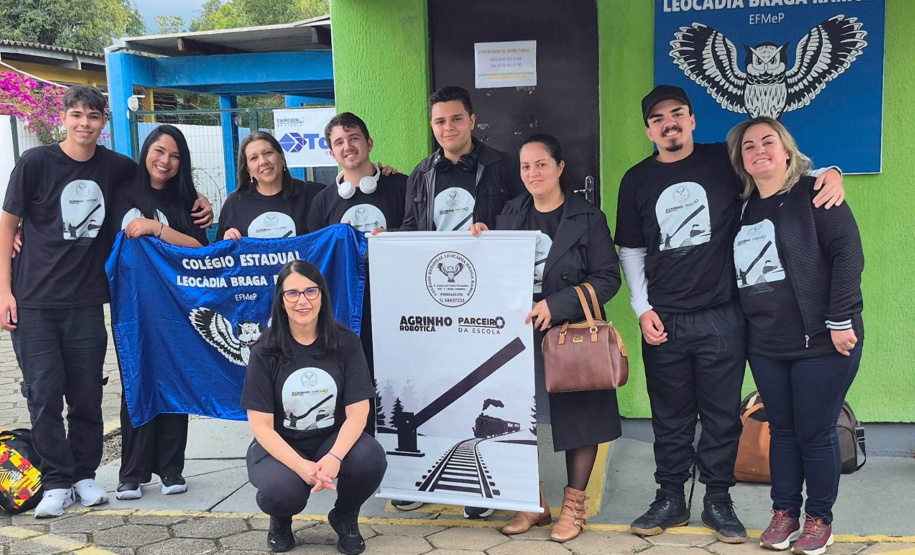 Alunos de Pinhais desenvolvem sistema inteligente de segurança na travessia de trilhos