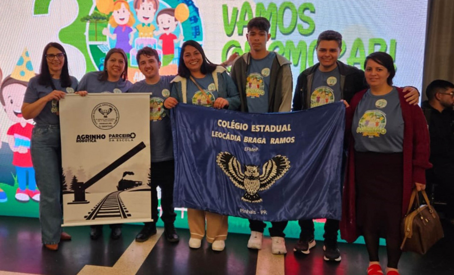 Alunos de Pinhais desenvolvem sistema inteligente de segurança na travessia de trilhos