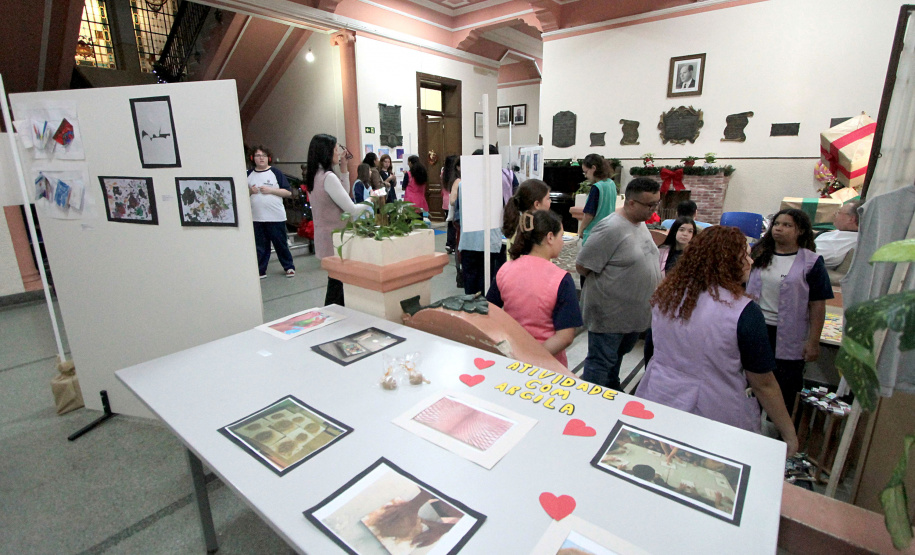 SEEC - CJAP encerra projeto Arte no Paraná contemplando mais de 500 alunos