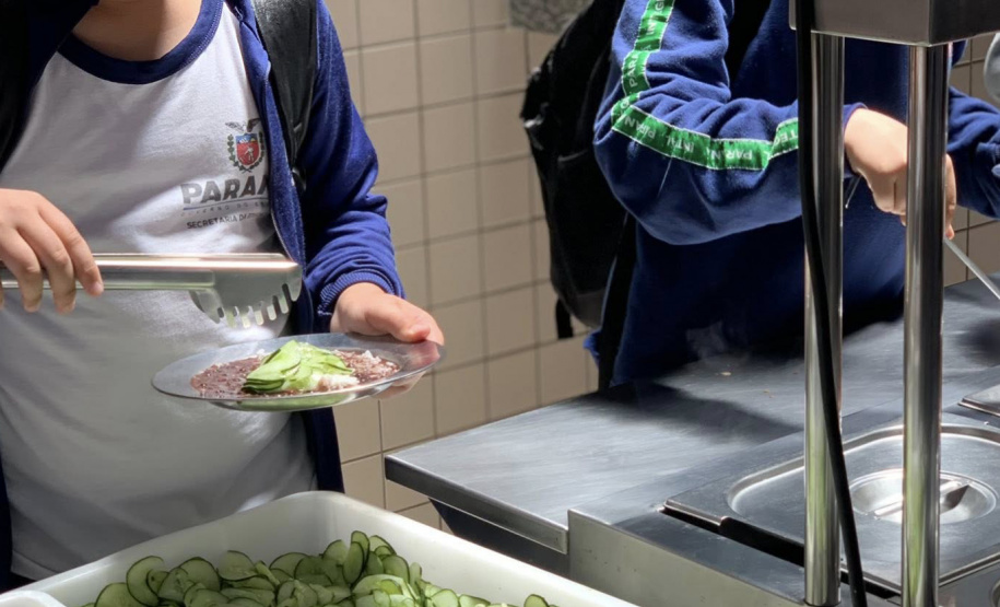 SEED - Orgânicos ganham espaço na alimentação escolar e chegam a 5 mil toneladas no Paraná
