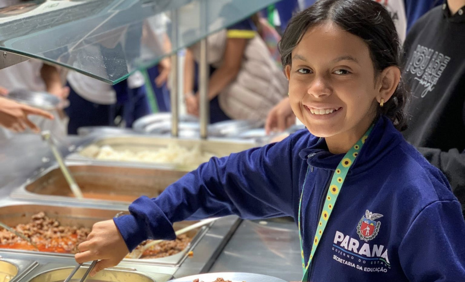 SEED - Orgânicos ganham espaço na alimentação escolar e chegam a 5 mil toneladas no Paraná
