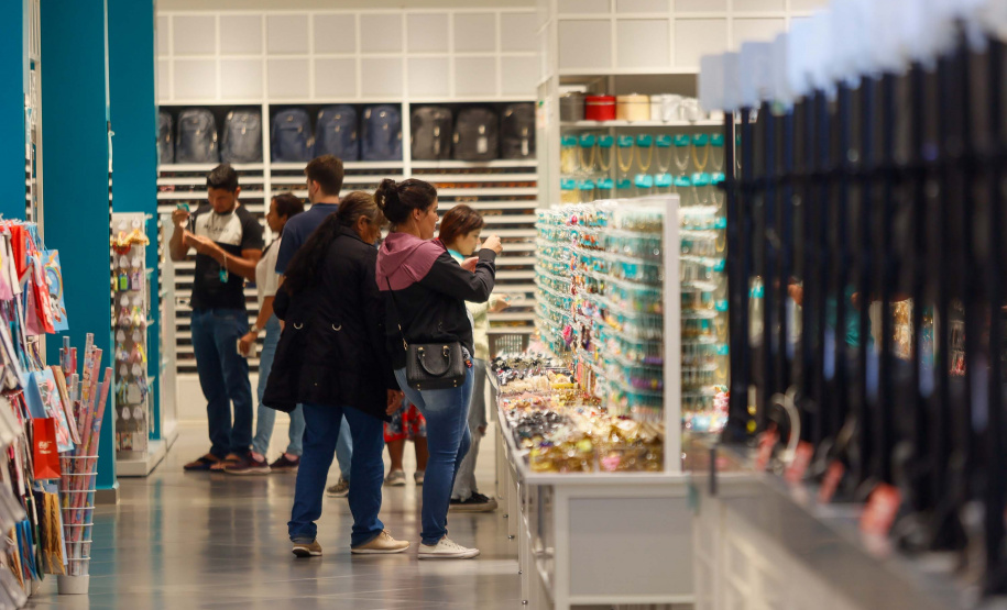 Paraná registra em novembro o 3º melhor tempo no Brasil para a abertura de empresas